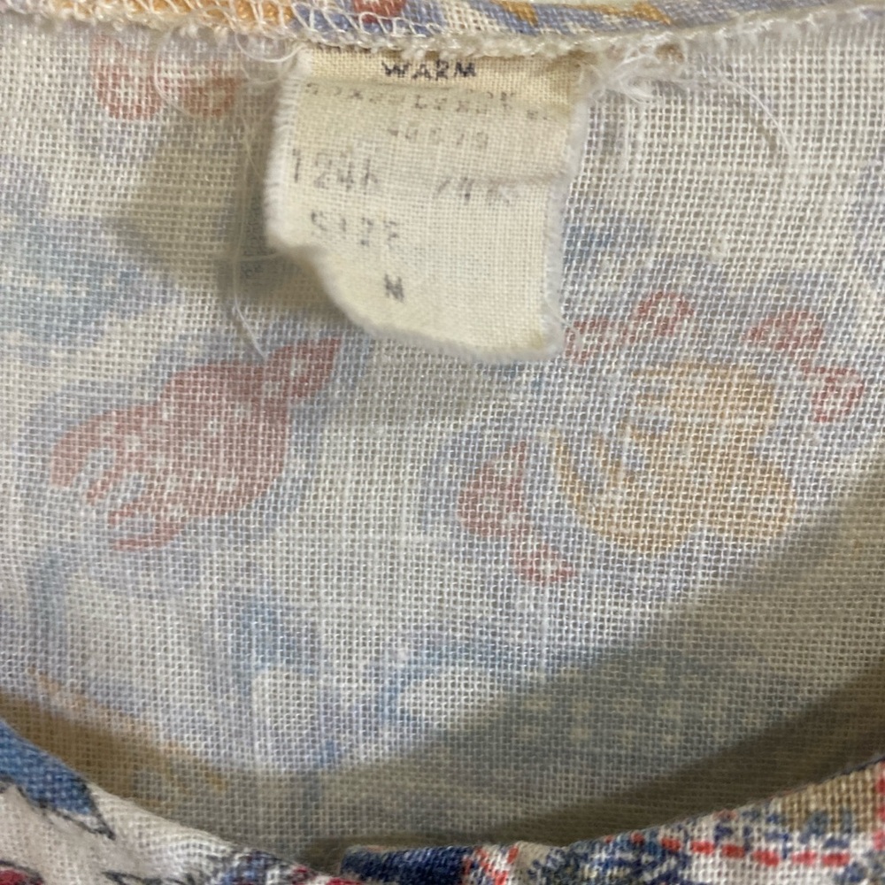 Floral Patchwork Blouse - Picture 7 of 7
